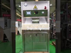 सुरक्षित फिट के लिए एडजस्टेबल स्ट्रैप परमाणु विकिरण सुरक्षा उच्च स्थायित्व हेपा निस्पंदन